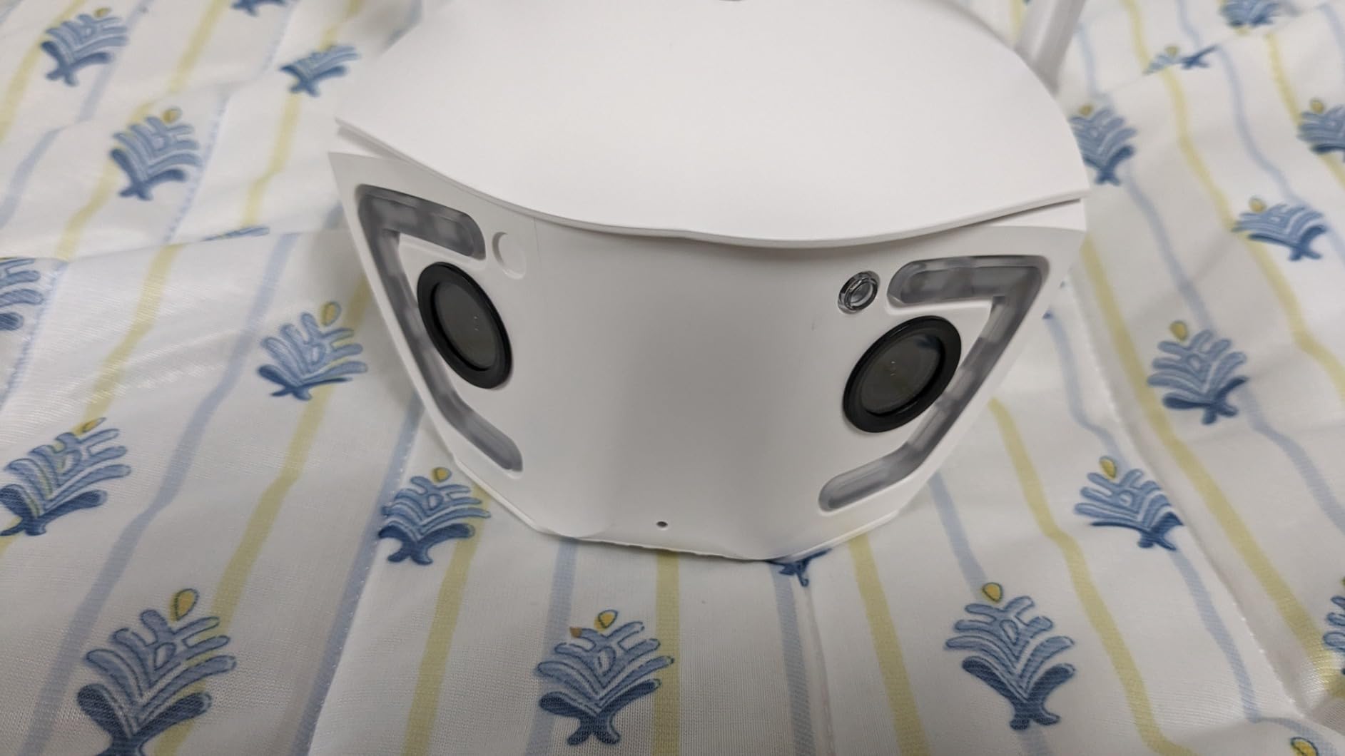 180°超広角】 Ctronics 防犯カメラ 屋外 死角なし ダブルレンズ